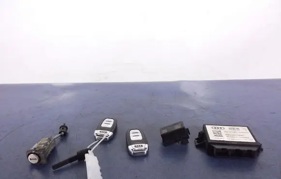 Audi A8 S8 D4 4H Ignition lock