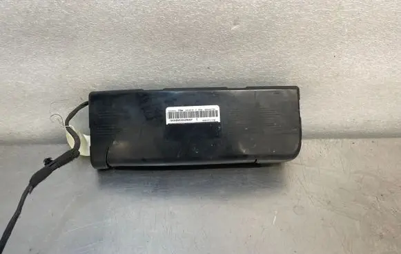 Peugeot 208 I Trunk lid opening control unit 