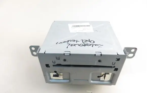 Opel Astra J Radio/CD/DVD/GPS head unit 23210484