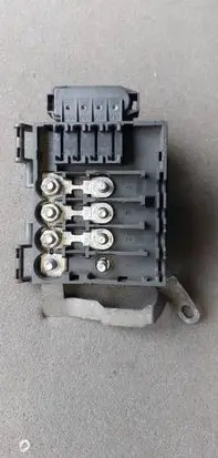 Volkswagen Polo III 6N 6N2 6NF Fuse box set 6E0937550B