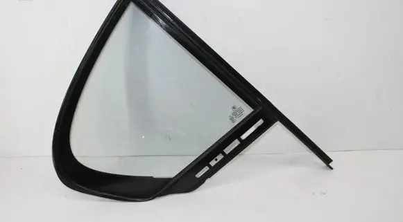 BMW X5 G05 Rear door window/glass frame 