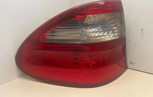 Mercedes-Benz E W211 Rear/tail lights A2118201564