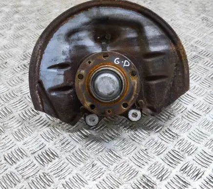 Citroen C6 Rear wheel hub