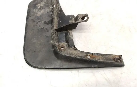 Mazda 929 Rear mudguard 