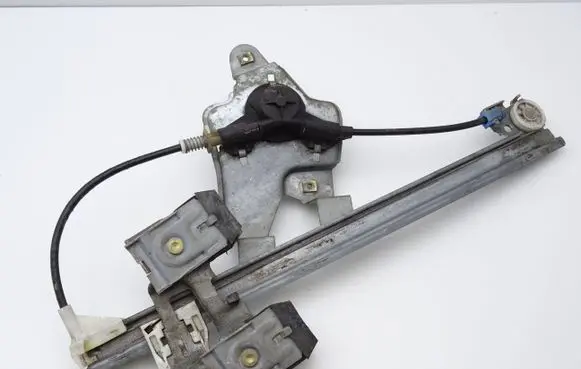 Skoda Octavia Mk1 (1U) Rear door manual window regulator 1U4839401E
