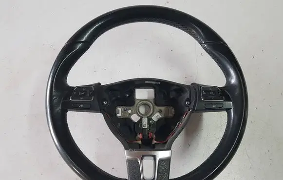 Volkswagen Tiguan Steering wheel II1T0419091ACII 1T0419091AC
