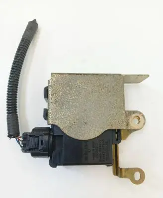 Lexus LS 430 Alarm system siren 8904050010 1845000040