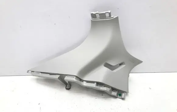 (D)pillar trim (top)