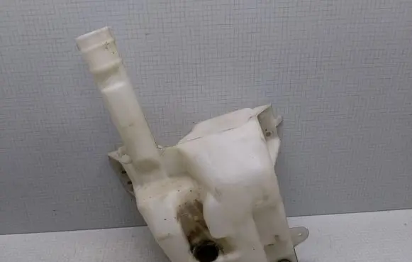 Chrysler Sebring (ST-22 - JR) Windshield washer fluid reservoir/tank 04805301A