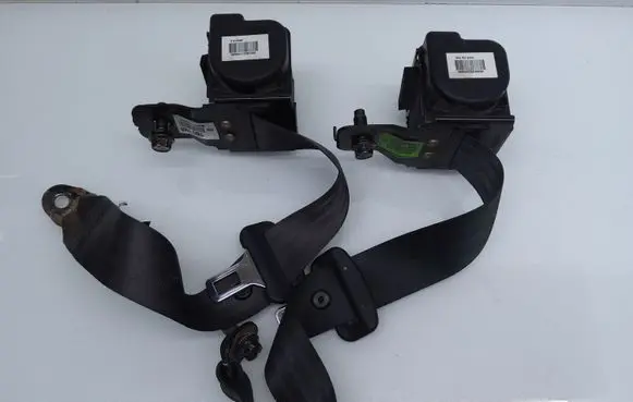 KIA Magentis Rear seatbelt 898102G200 898202G200