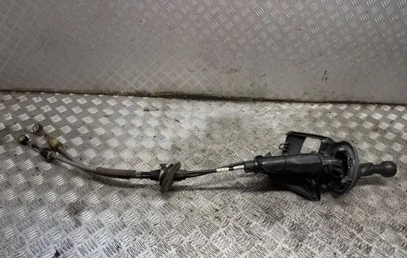 Peugeot Partner Gear shifter/selector 9680935477