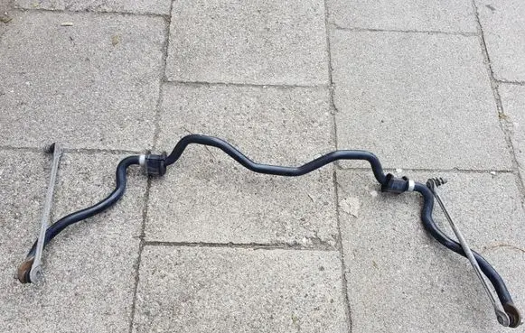 Toyota Yaris Front anti-roll bar/sway bar