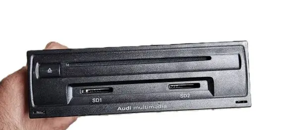 Audi A6 S6 C6 4F CD/DVD changer 4E0035666B 000E9F8834D6