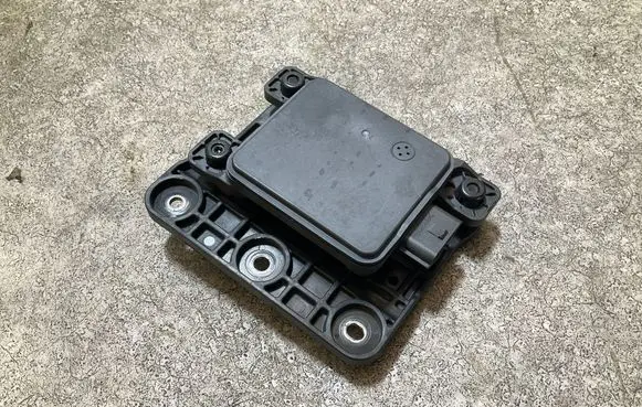 Distronic sensor radar