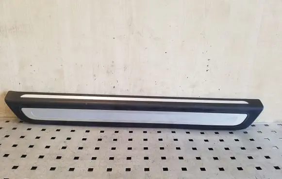 Audi Q5 SQ5 Front sill trim cover 8R0853373