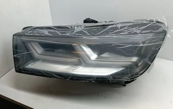Audi Q5 SQ5 Headlight/headlamp 80A941783 LE14A6351