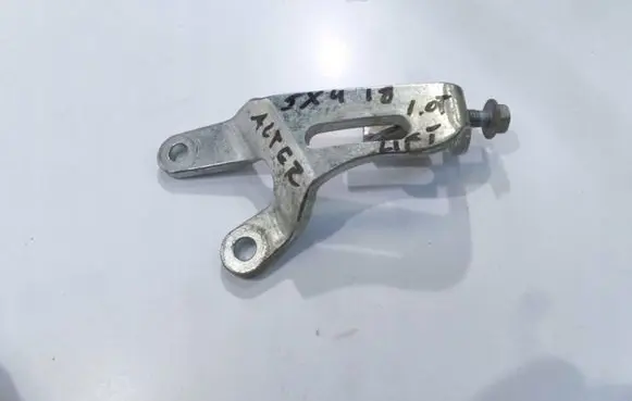 Suzuki SX4 S-Cross Generator/alternator belt tensioner