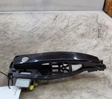 Opel Zafira B Front door exterior handle