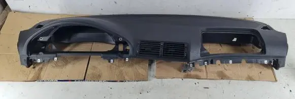 BMW 5 E39 Dashboard 8159750