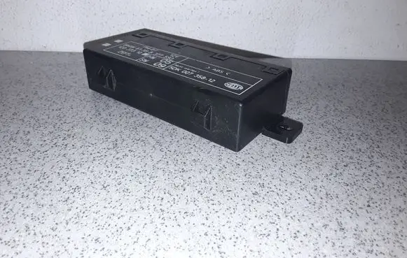 BMW 5 E39 Door control unit/module 61358377593 8377593