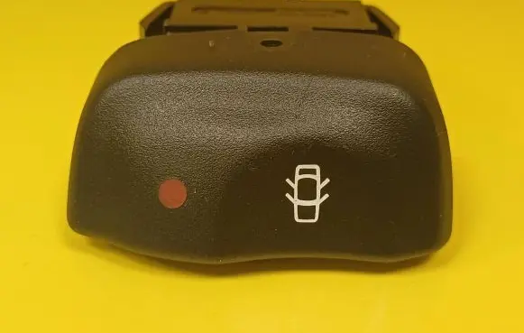 Renault Scenic I Central locking switch button 841242B