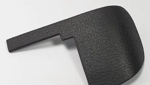 Ford Mondeo Mk III Rear seat rail trim cover 9208269