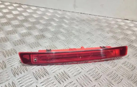 Ford Focus Third/center stoplight BS7113A601BF