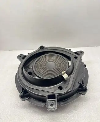 Cadillac STS Seville Front door speaker 25725730 262505010