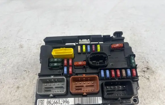 Citroen DS3 BSM Control unit 9667199780
