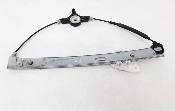 Mazda 6 Front window lifting mechanism without motor