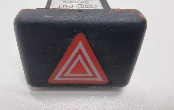 Audi A4 S4 B6 8E 8H Hazard light switch 8E0944509