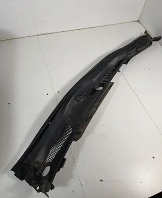 Lexus GS 300 350 430 450H Wiper trim 5570830180