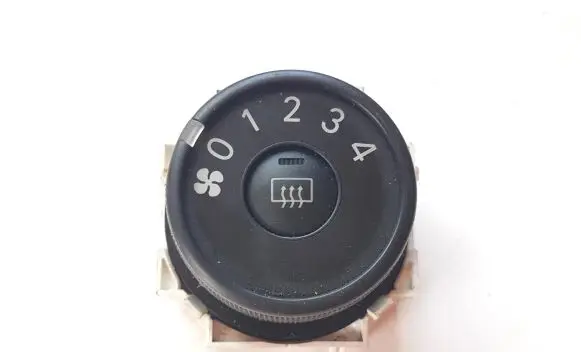 Toyota RAV 4 (XA30) Climate control unit 4559432050 0134A63 42020