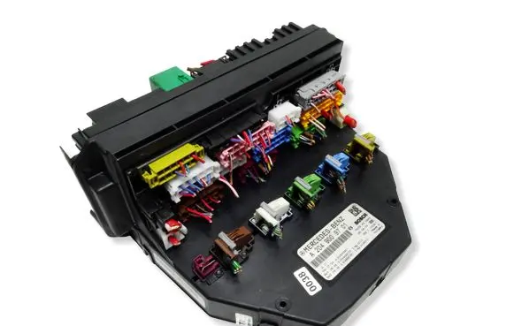 Mercedes-Benz C W204 SAM control unit A2049009701 A2049021601 A2044423700