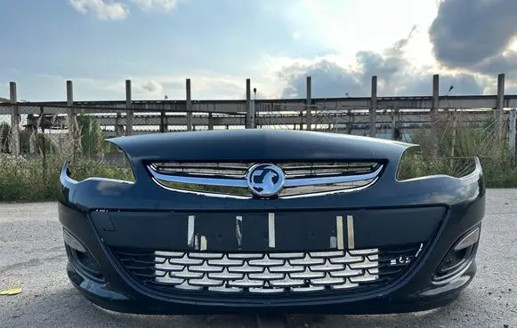 Opel Astra J Front bumper