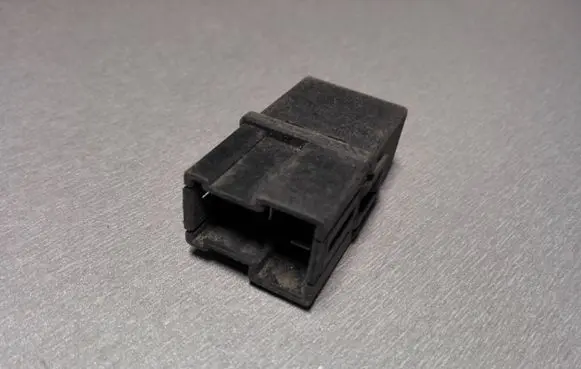 Mitsubishi Pajero Other relay MB953382 A1001X7