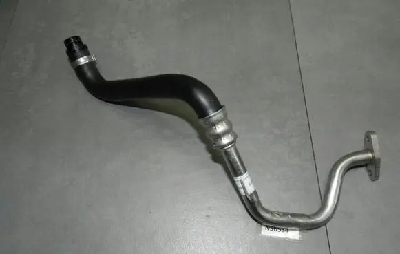 BMW X1 F48 F49 Turbo turbocharger oiling pipe/hose 8513615
