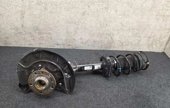 Front wheel hub spindle knuckle