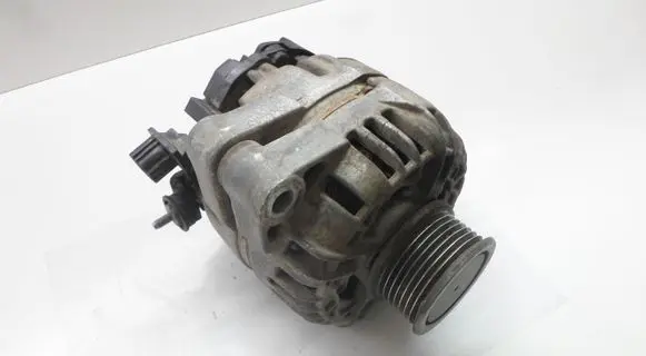 Toyota Hilux (AN10, AN20, AN30) Generator/alternator 270600L060 1KDFTV 270600L060C