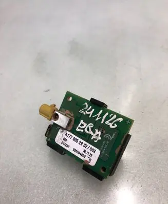 Mercedes-Benz EQA Aerial antenna amplifier A1779052902