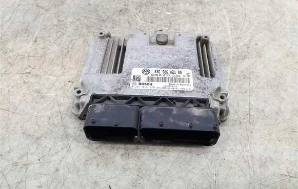 Volkswagen Touran I Engine control unit/module 03G906021RN