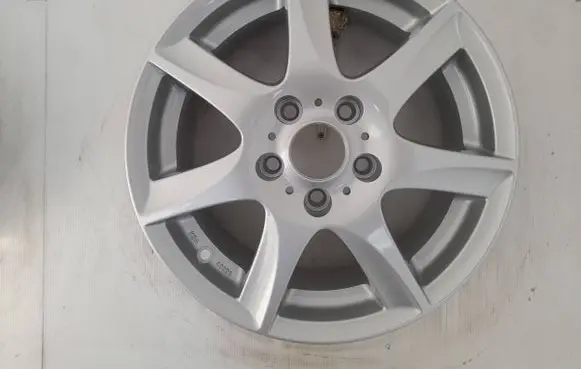 Ford Focus R15 alloy rim KBA48023