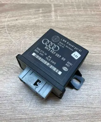Audi A4 S4 B8 8K Light module LCM 8K5907357 00837914