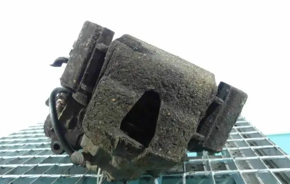 Skoda Octavia Mk2 (1Z) Front brake caliper IMPRK1282013