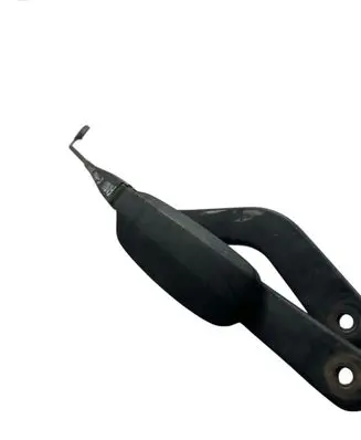 Ford C-MAX I Front wiper blade arm 3M5117526CA