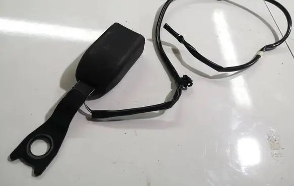 Mitsubishi Outlander Front seatbelt buckle 