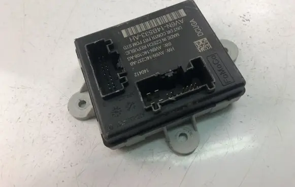 Ford C-MAX I Other control units/modules AV6N14B533AH