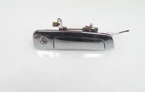 Mitsubishi Pajero Pinin Front door exterior handle MR384674
