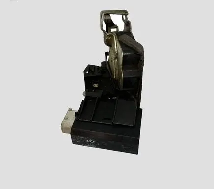 BMW 5 E39 Rear door lock