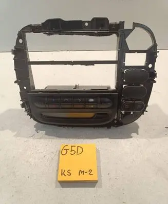 Volkswagen Sharan Central console control unit 